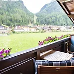 Alpenrose Daire Längenfeld