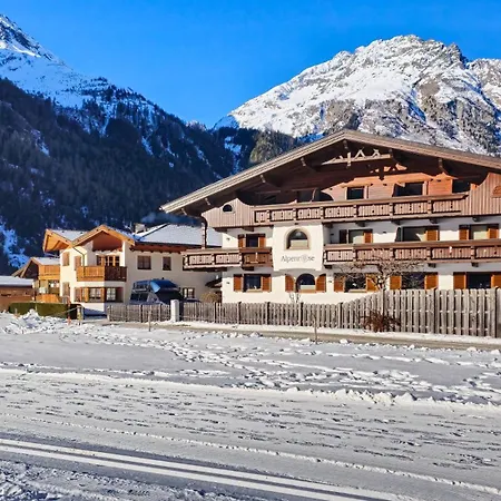Alpenrose شقة